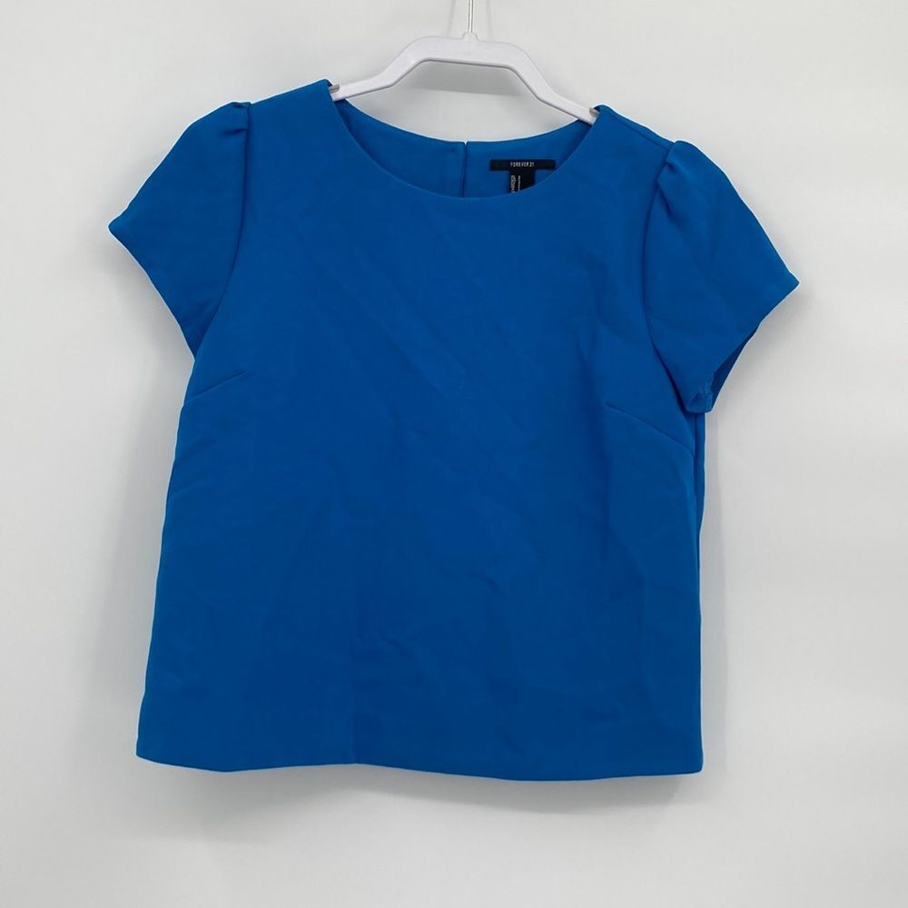 Forever 21 Womens Round Neck Short Sleeve Keyhole Back Pullover Blouse Small